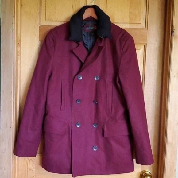G by Guess Wool Red/Burgandy Lined Collared Button Sz. L Coat w Pockets - Picture 1 of 6
